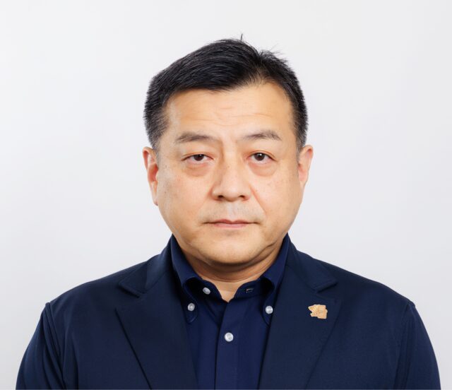 執行役員 髙波 裕二